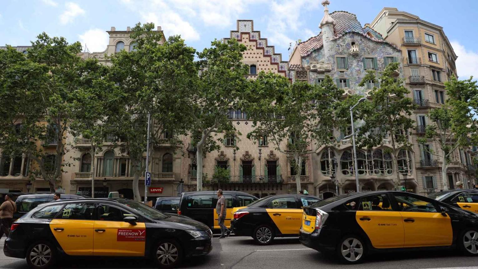 Modern SEAT Leon taxi on Passeig de Gracia, Barcelona